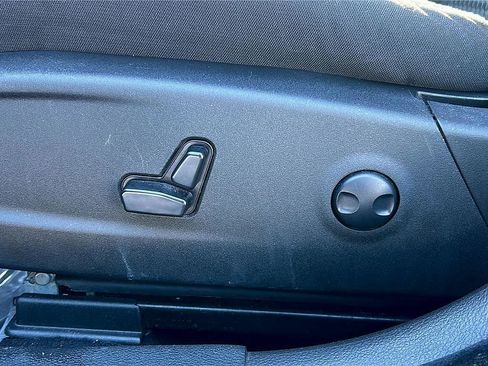 Used 2023 Dodge Charger SXT image 25