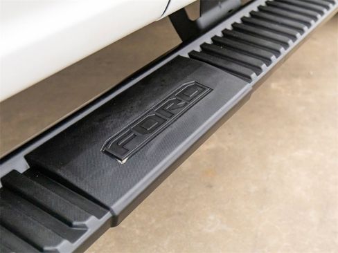 Used 2023 Ford F250 XLT w/ F-250 >10K GVWR Package image 12