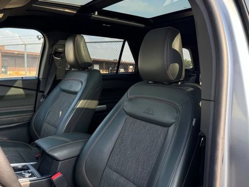 Certified 2022 Ford Explorer Timberline AWD/4WD image 7