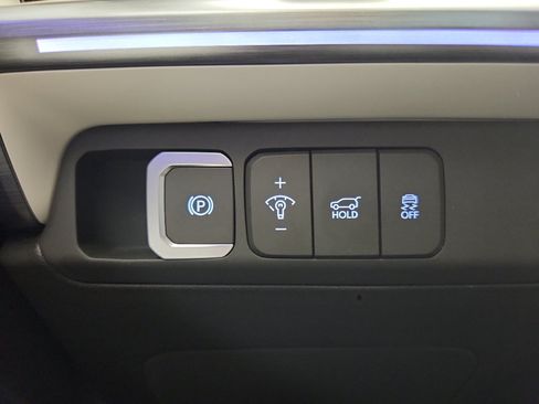 Used 2024 Hyundai Santa Fe Calligraphy image 12