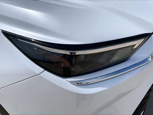 New 2026 Toyota Grand Highlander FWD image 13