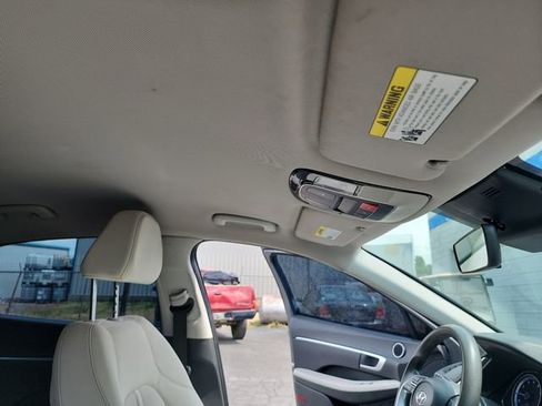 Used 2023 Hyundai Sonata SEL FWD image 16