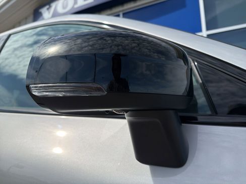 Used 2024 Volvo XC60 T8 Polestar w/ Protection Package Premier image 11