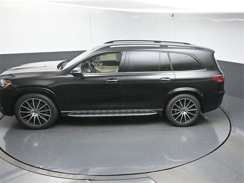 New 2026 Mercedes-Benz GLS 450 4MATIC image 46