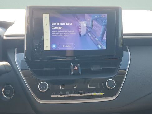 Used 2025 Toyota Corolla LE w/ Convenience Package image 22