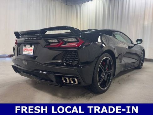 Used 2021 Chevrolet Corvette Stingray Premium Conv w/ Z51 Performance Package RWD image 4