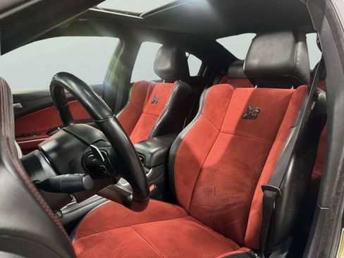 Used 2021 Dodge Charger Scat Pack RWD image 27