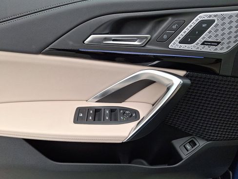 Certified 2025 BMW X1 xDrive28i w/ Premium Package image 13