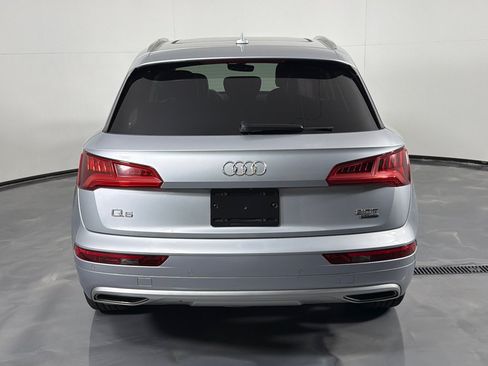 Used 2018 Audi Q5 2.0T Premium Plus w/ Premium Plus Package AWD/4WD image 4