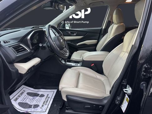 Used 2023 Subaru Ascent Limited w/ Technology Package image 9