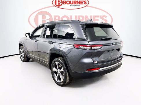 Used 2023 Jeep Grand Cherokee 4WD 4xe image 9