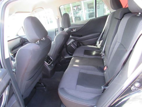 Used 2023 Subaru Outback Premium AWD/4WD image 15