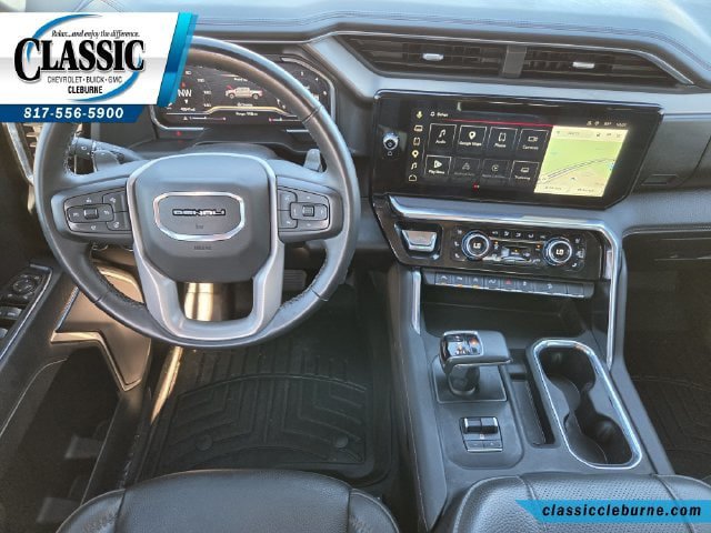 Used 2025 GMC Sierra 1500 Denali w/ Denali Reserve Package AWD/4WD image 3