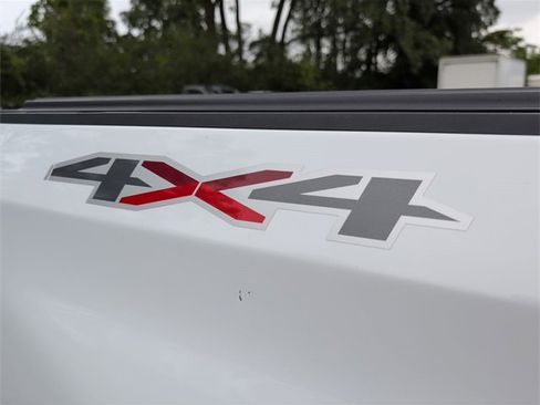 Used 2019 Chevrolet Silverado 1500 LT w/ Bed Protection Package image 7