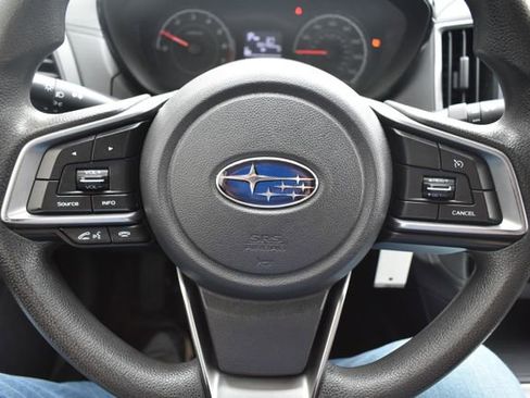 Used 2018 Subaru Crosstrek 2.0i image 17