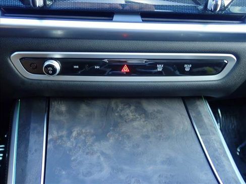 Used 2025 BMW X5 xDrive40i image 22