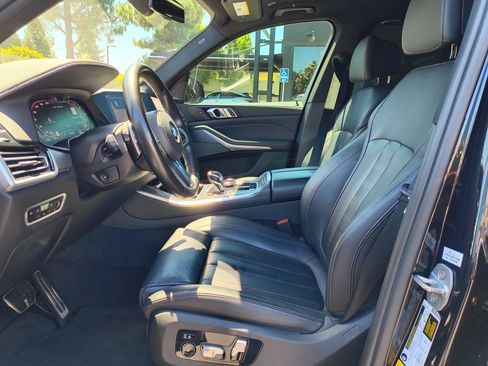 Used 2020 BMW X5 M50i w/ Executive Package AWD/4WD image 16