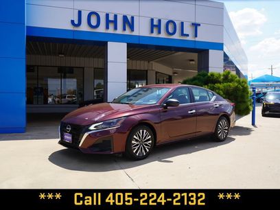 Used 2025 Nissan Altima 2.5 SV