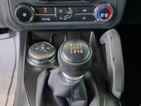 Used 2022 Ford Bronco Big Bend image 18