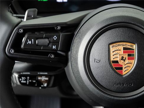 Certified 2026 Porsche Cayenne Coupe AWD/4WD image 10