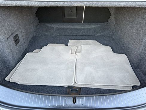 Used 2017 Cadillac XTS Luxury w/ Driver Awareness Package image 17