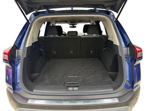 Used 2023 Nissan Rogue SV FWD image 18