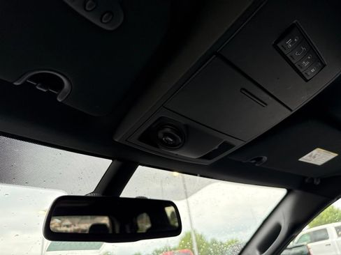 Used 2019 Dodge Grand Caravan GT FWD image 24