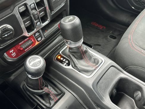 Used 2021 Jeep Wrangler Unlimited Rubicon image 15