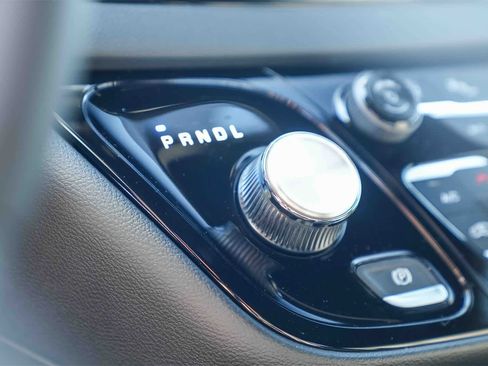 New 2026 Chrysler Voyager LX image 21