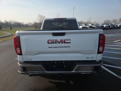 Used 2021 GMC Sierra 1500 SLE w/ X31 Off-Road Package AWD/4WD image 9