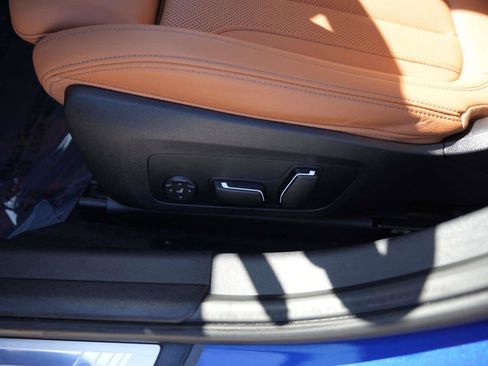 Used 2025 BMW M340i image 14