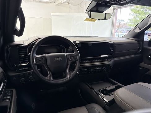 Certified 2024 Chevrolet Silverado 2500 ZR2 w/ ZR2 Bison Edition image 18