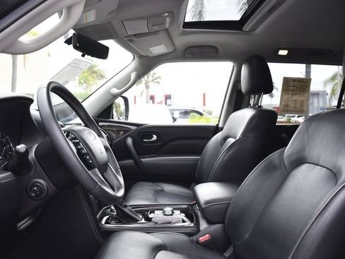 Used 2023 INFINITI QX80 Luxe w/ Cargo Package AWD/4WD image 22