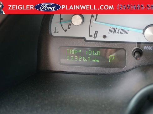 Used 2002 Ford Thunderbird RWD image 23
