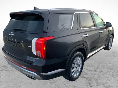 Used 2025 Hyundai Palisade SEL AWD/4WD image 2