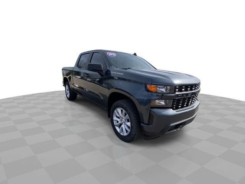 Used 2021 Chevrolet Silverado 1500 Custom AWD/4WD image 4