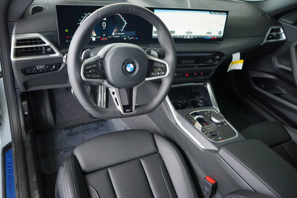 Used 2026 BMW 230i Coupe w/ Premium Package RWD image 13