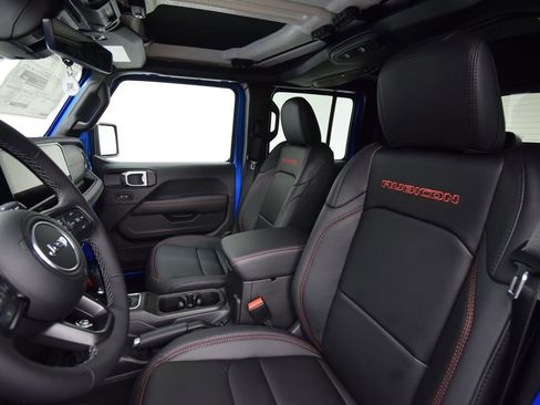 New 2026 Jeep Gladiator Rubicon AWD/4WD image 39