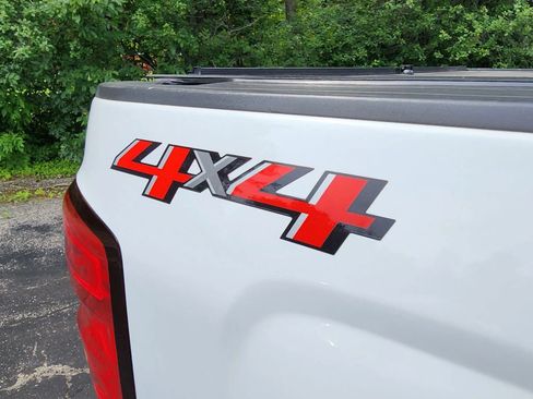 Used 2019 Chevrolet Silverado 2500 W/T AWD/4WD image 22