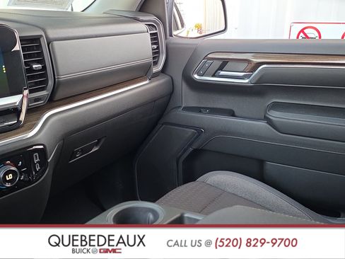 Used 2024 Chevrolet Silverado 1500 RST w/ Z71 Off-Road Package image 24