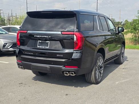 New 2026 GMC Yukon Denali Ultimate AWD/4WD image 5