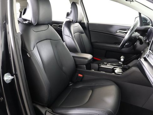 Used 2023 Kia Sportage EX image 27