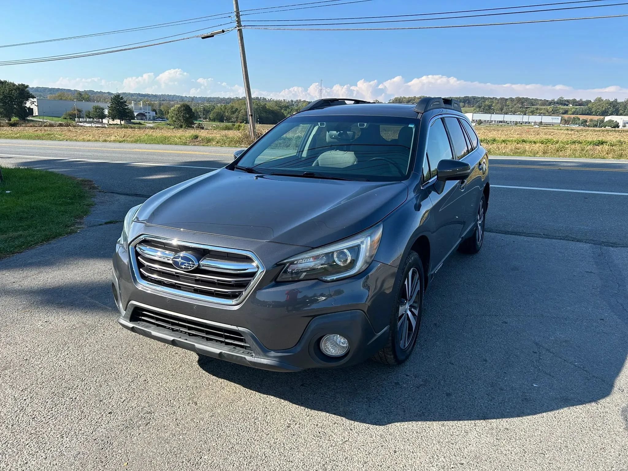 Used 2019 Subaru Outback 2.5i Limited AWD/4WD image 5