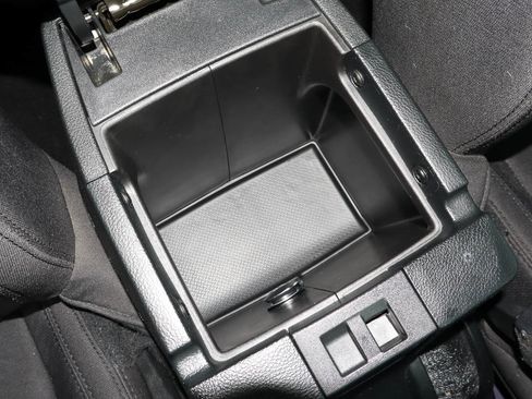 Used 2018 Jeep Wrangler Unlimited Sport AWD/4WD image 26