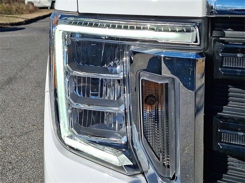 Used 2023 GMC Sierra 3500 Pro w/ Gooseneck/5TH Wheel Package image 9