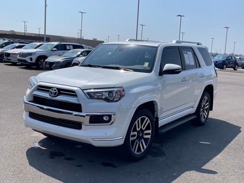 Used 2023 Toyota 4Runner Limited AWD/4WD image 3