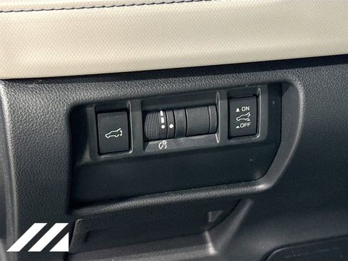 Certified 2025 Subaru Forester Premium image 10