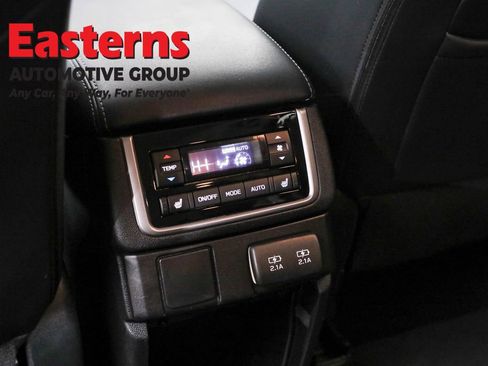 Used 2021 Subaru Ascent Limited image 24