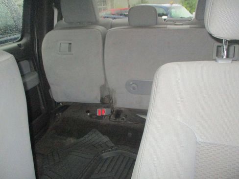 Used 2013 Ford F150 XLT w/ Mid Equipment Group image 10