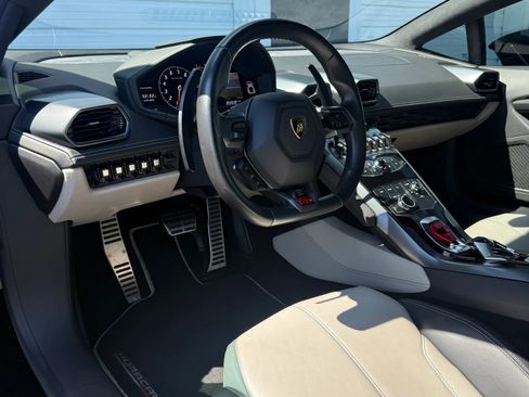 Used 2015 Lamborghini Huracan LP 610-4 image 28